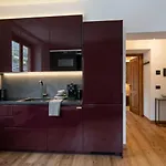 Cervinia House - Alpine & Apartamento *