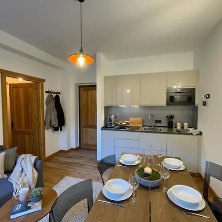 Cervinia House - Alpine & Apartman Valtournenche